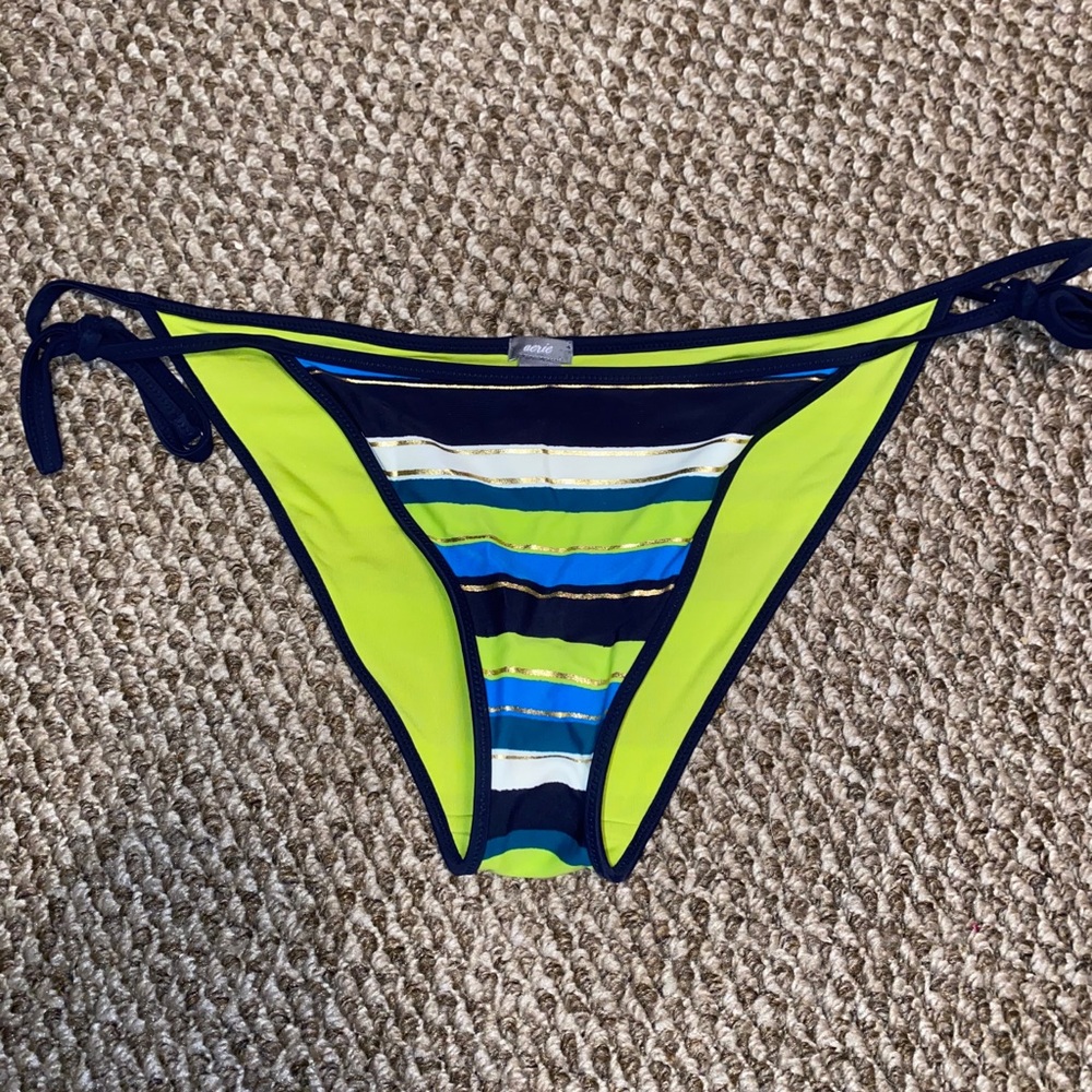 Aerie bikini bottoms!